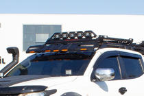Isuzu D-Max 2011–2019 Deflektor vetrobranskega stekla (LED) fotografija 1
