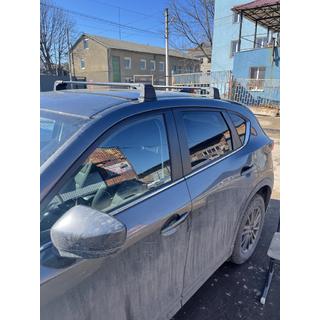 Prečni strešni nosilci za originalna pritrdilna mesta (2 kos, aluminij) Mazda CX-5 2017–2025 fotografija 2