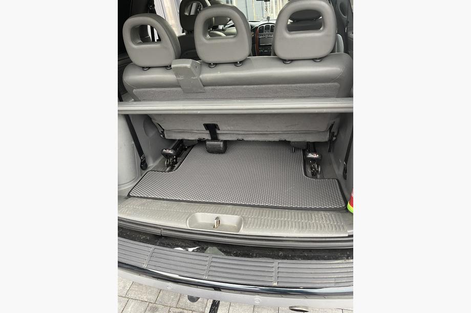 Chrysler Voyager 2001–2007 Podloga prtljažnika (EVA, črna) Image