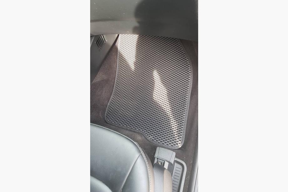 Ford Edge 2014–2024 EVA avtomobilske preproge (črne) Fotografija 3