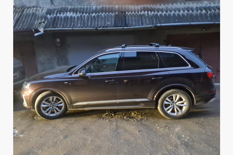 Audi Q7 2015–2026 Prečne strešne palice za integrirane strešne nosilce Skybar (2 kos) Siva Fotografija 6