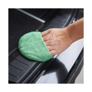 Sonax aplikator iz mikrovlaken za nego plastike fotografija 4