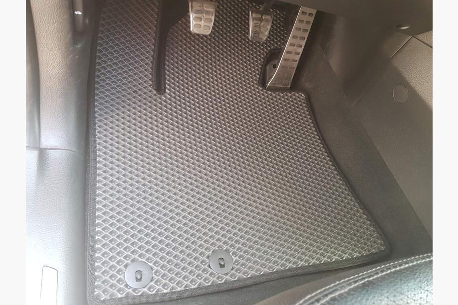 Kia Sorento II XM 2009–2014 Talne preproge za avto 2009-2012 (EVA, sive) Image