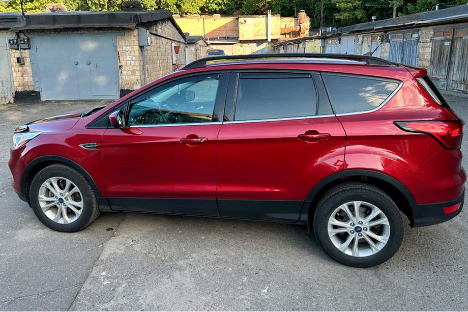 Ford Kuga/Escape 2013–2019 Vstavni deflektorji vetra za okna (4 kos, HIC) Image