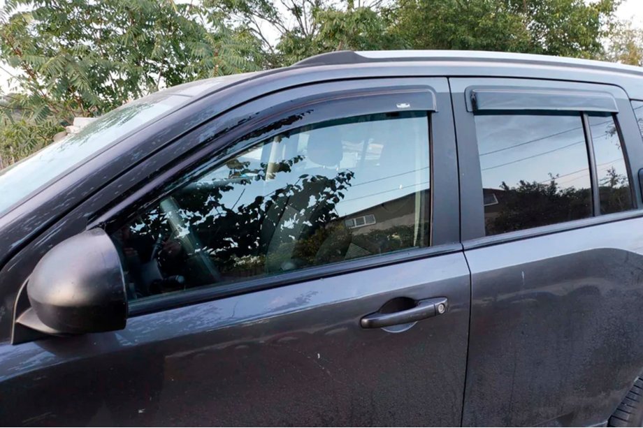 Jeep Compass 2006–2016 Deflektorji oken (4 kosi, HIC) Image