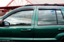 Jeep Grand Cherokee WJ 1999–2004 Deflektorji oken (4 kosi, HIC) fotografija 2