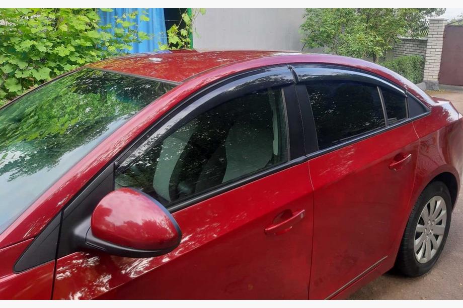 Chevrolet Cruze 2009–2015 Vetrni deflektorji za okna SD (4 kosi, Sunplex) Image