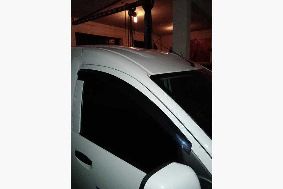 Dacia Dokker 2013–2022 Vetrni deflektorji oken (2 kos, Sunplex Sport) Fotografija 5