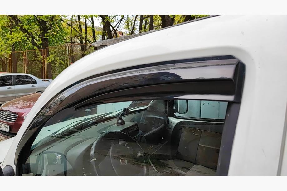 Fiat Doblo I 2005–2010 Vetrni deflektorji oken (2 kos, Sunplex Sport) Image