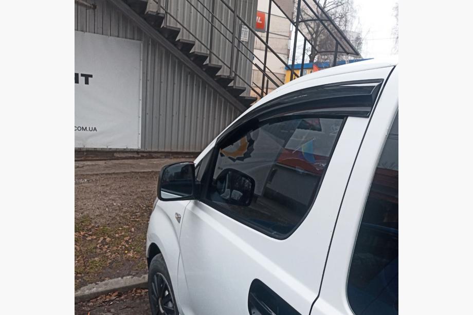 Hyundai H300, H1, Starex 2008–2020 Vetrni deflektorji oken (2 kos, Sunplex Sport) Image