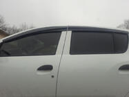 Dacia Sandero 2013–2020 Vetrni deflektorji oken (4 kosi, Sunplex Sport) fotografija 6