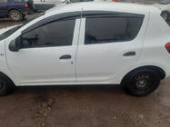 Dacia Sandero 2013–2020 Vetrni deflektorji oken (4 kosi, Sunplex Sport) fotografija 2