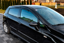 Fiat Grande Punto/Punto EVO 2006–2018 Vetrni deflektorji oken (4 kosi, Sunplex Sport) fotografija 3
