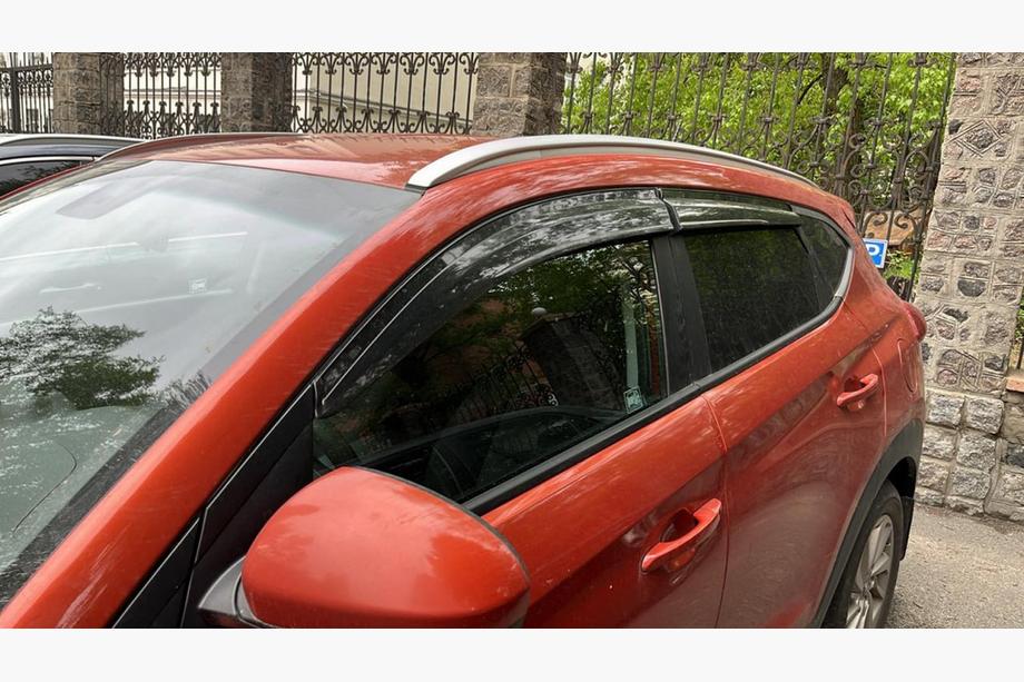 Hyundai Tucson TL 2016–2021 Vetrni deflektorji oken (4 kosi, Sunplex Sport) Image
