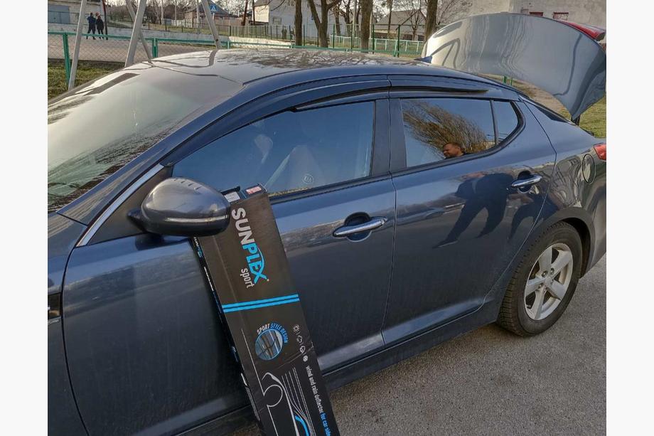 Kia Optima 2010–2016 Vetrni deflektorji oken (4 kosi, Sunplex Sport) Image