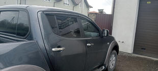 Mitsubishi L200 2006–2015 Vetrni deflektorji oken (4 kosi, Sunplex Sport) fotografija 6