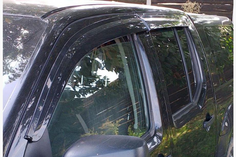 Nissan NP300 1999–2015 Vetrni deflektorji oken (4 kosi, Sunplex Sport) Image
