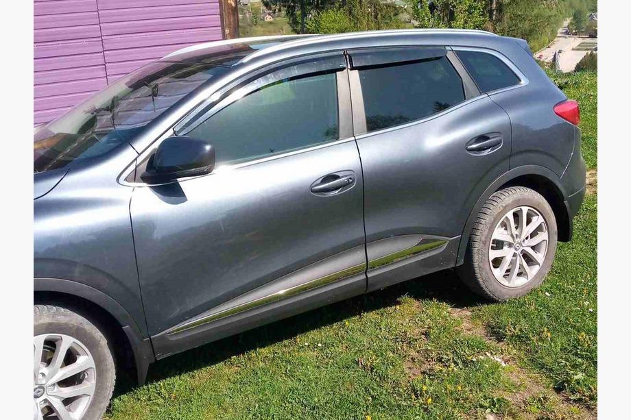 Renault Kadjar 2015–2022 Vetrni deflektorji oken (4 kosi, Sunplex Sport) Fotografija 2