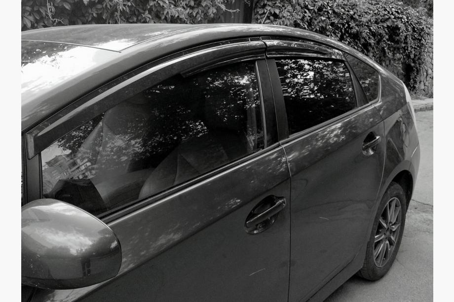 Toyota Prius 2009–2015 Vetrni deflektorji oken (4 kosi, Sunplex Sport) Fotografija 5
