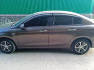 Fiat Tipo 2016– Vetrni deflektorji za okna s kromirano okrasno letvijo (4 kosi, Sunplex Chrome) fotografija 4