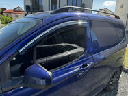 Ford Courier 2014–2023 Vetrni deflektorji za okna s kromirano okrasno letvijo (4 kosi, Sunplex Chrome) fotografija 1