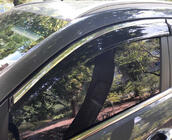 Hyundai Tucson TL 2016–2021 Vetrni deflektorji za okna s kromirano okrasno letvijo (4 kosi, Sunplex Chrome) fotografija 1