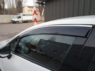 Renault Clio V 2019– Vetrni deflektorji za okna s kromirano okrasno letvijo (4 kosi, Sunplex Chrome) fotografija 5