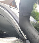 Toyota Hilux 2006–2015 Vetrni deflektorji za okna s kromirano okrasno letvijo (4 kosi, Sunplex Chrome) fotografija 4