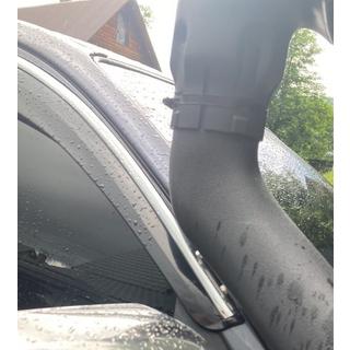 Vetrni deflektorji za okna s kromirano okrasno letvijo (4 kosi, Sunplex Chrome) Toyota Hilux 2006–2015 fotografija 4