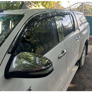 Vetrni deflektorji za okna s kromirano okrasno letvijo (4 kosi, Sunplex Chrome) fotografija 3