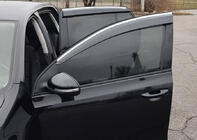 Volkswagen Golf 6 2008–2014 Vetrni deflektorji za okna s kromiranim robom HB (4 kos, Sunplex Chrome) fotografija 13