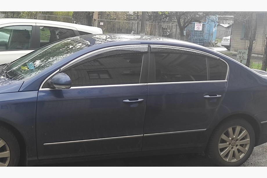 Volkswagen Passat B7 2012–2015 Vetrni deflektorji za bočna stekla s krom letvijo SD (4 kosi, EU, Sunplex Chrome) Fotografija 1