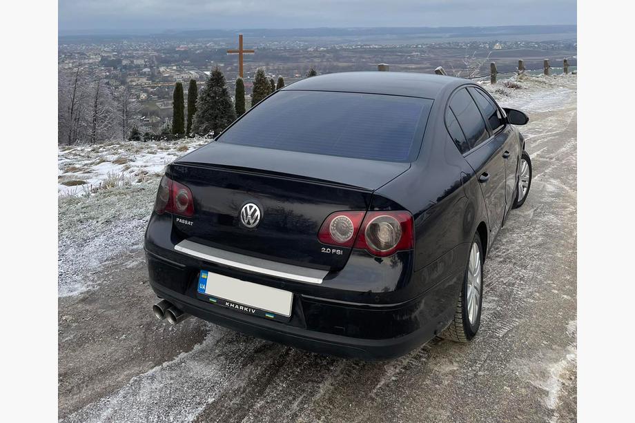 Volkswagen Passat B6 2006–2012 LIP spojler (Sunplex, črn) (115,8 cm x 6,3 cm) Image