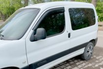 Peugeot Partner 1996–2008 Vetrni deflektorji za okna 11 cm (2 kosa, HIC) fotografija 1