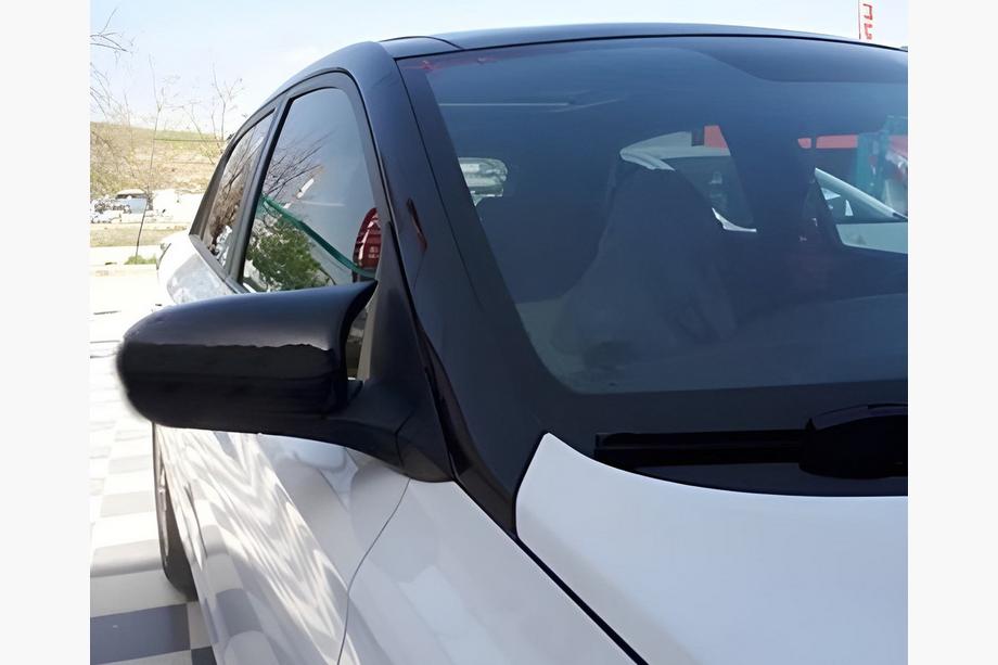 Hyundai I-20 2014–2020 Pokrovi ogledal BMW-Style (2 kos) Image