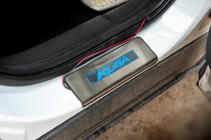 Ford Kuga/Escape 2013–2019 Libao LED letve pragov (4 kos, nerjavno jeklo) fotografija 3