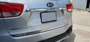 Kia Sorento III UM 2014–2020 Libao okrasna letev spodnjega roba pokrova prtljažnika (nerjavno jeklo) fotografija 1