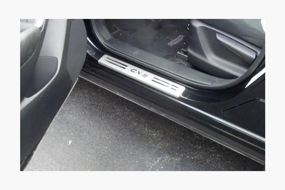 Mazda CX-5 2012–2017 Nerjaveče obloge pragov Libao (4 kosi) Fotografija 2