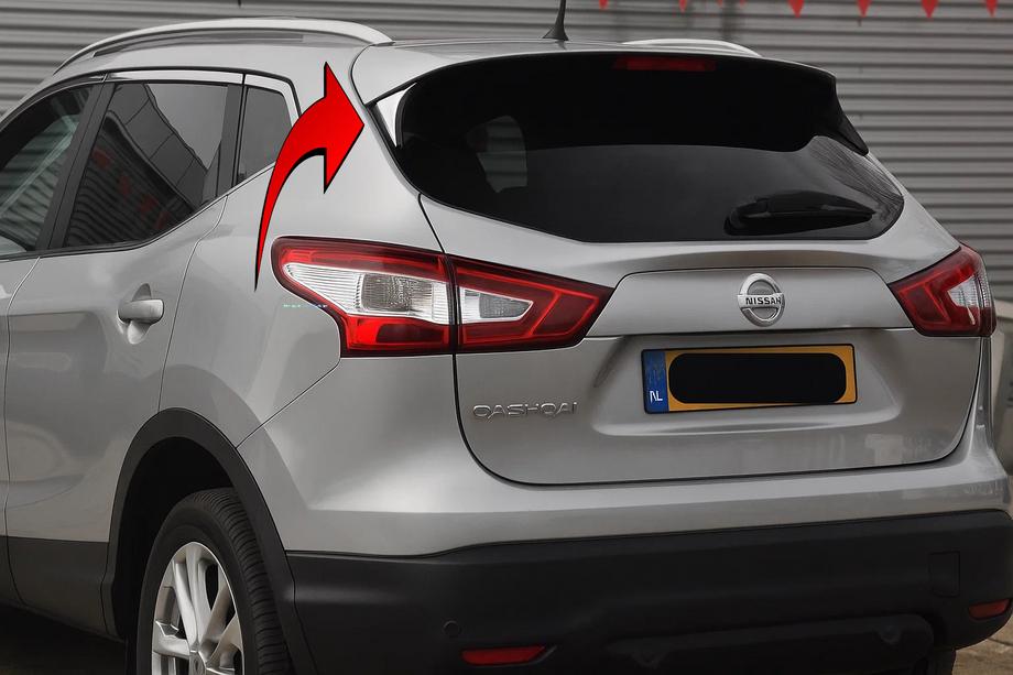 Nissan Qashqai 2014–2021 Obloge pod spojlerjem Libao (2 kosa, plastika) Image