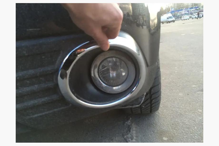 Subaru Forester 2008–2013 Libao 2010-2013 kromirani okvirji meglenk (komplet 2 kosa, plastika) Image