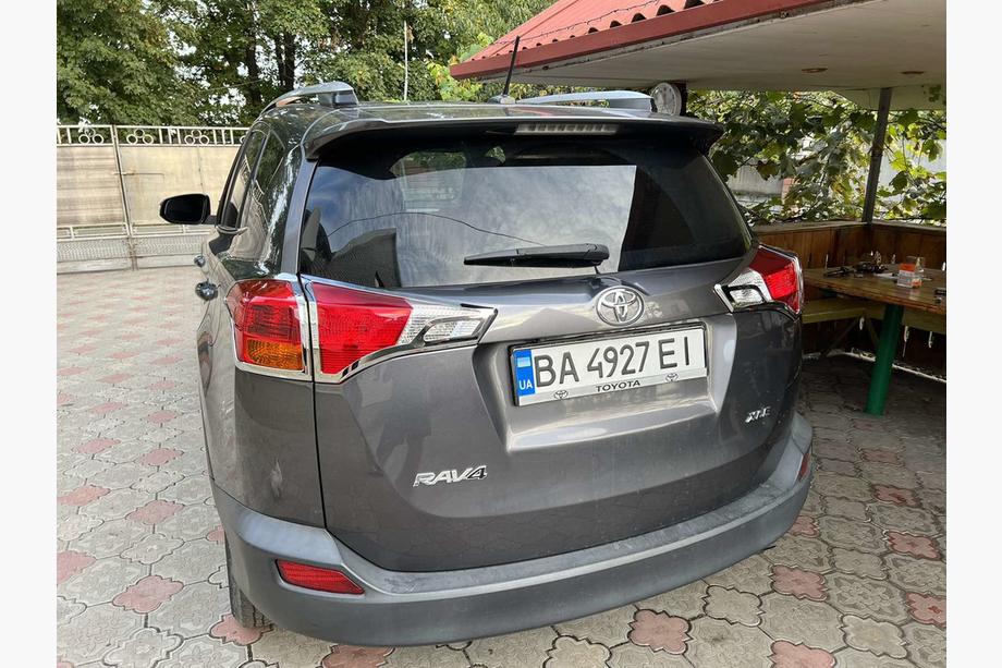 Toyota Rav 4 2013–2018 Kromirani pokrovi zadnjih luči Libao V2 2013-2016 (2 kosa, plastika) Fotografija 3