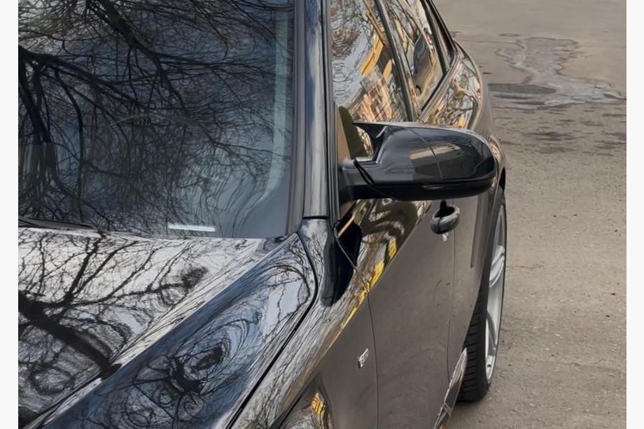 Audi A4 B8 2007–2015 Pokrovi ogledal 2010-2015 (2 kosa, RS-Look) Image