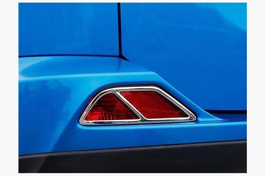 Toyota Rav 4 2013–2018 Kromirane obrobe zadnjih luči Libao 2016-2018 (2 kos, plastika) Fotografija 1