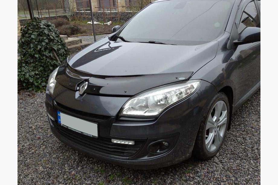 Renault Megane III 2009–2016 Deflektor pokrova motorja 2009-2013 (EuroCap) Image