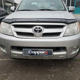 Deflektor pokrova motorja 2006-2011 (EuroCap) Toyota Hilux 2006–2015 fotografija 3