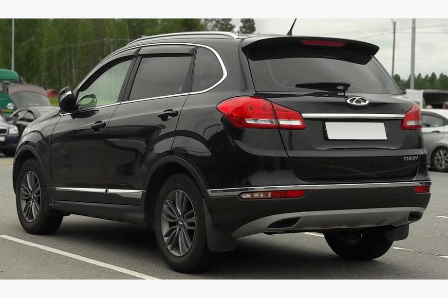 Chery Tiggo 5 2013– Libao okrasna letvica nad registrsko tablico (nerjavno jeklo) Image