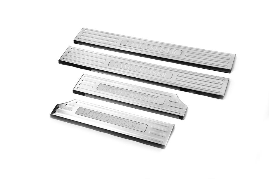 Toyota Land Cruiser 200 2007–2021 Notranje zaščitne letve pragov Libao (4 kosi) Image
