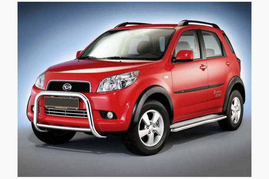 Daihatsu Terios 2006–2017 Sprednji zaščitni lok A099042 (nerjaveče jeklo) Image
