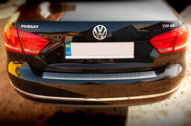 Volkswagen Passat B7 2012–2015 OmsaLine MAT zaščitna letev zadnjega odbijača (Sedan, nerjaveče jeklo) fotografija 2