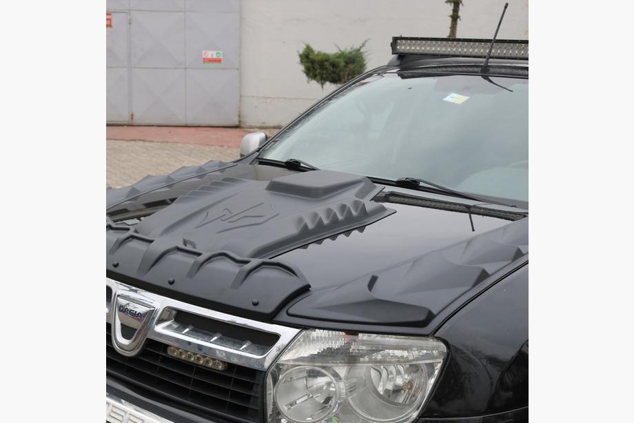 Dacia Duster 2008–2018 Obloga pokrova motorja (ABS) Fotografija 5